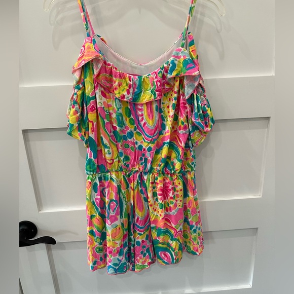 Lilly Pulitzer Vibrant Pink and Green romper. - Picture 5 of 9